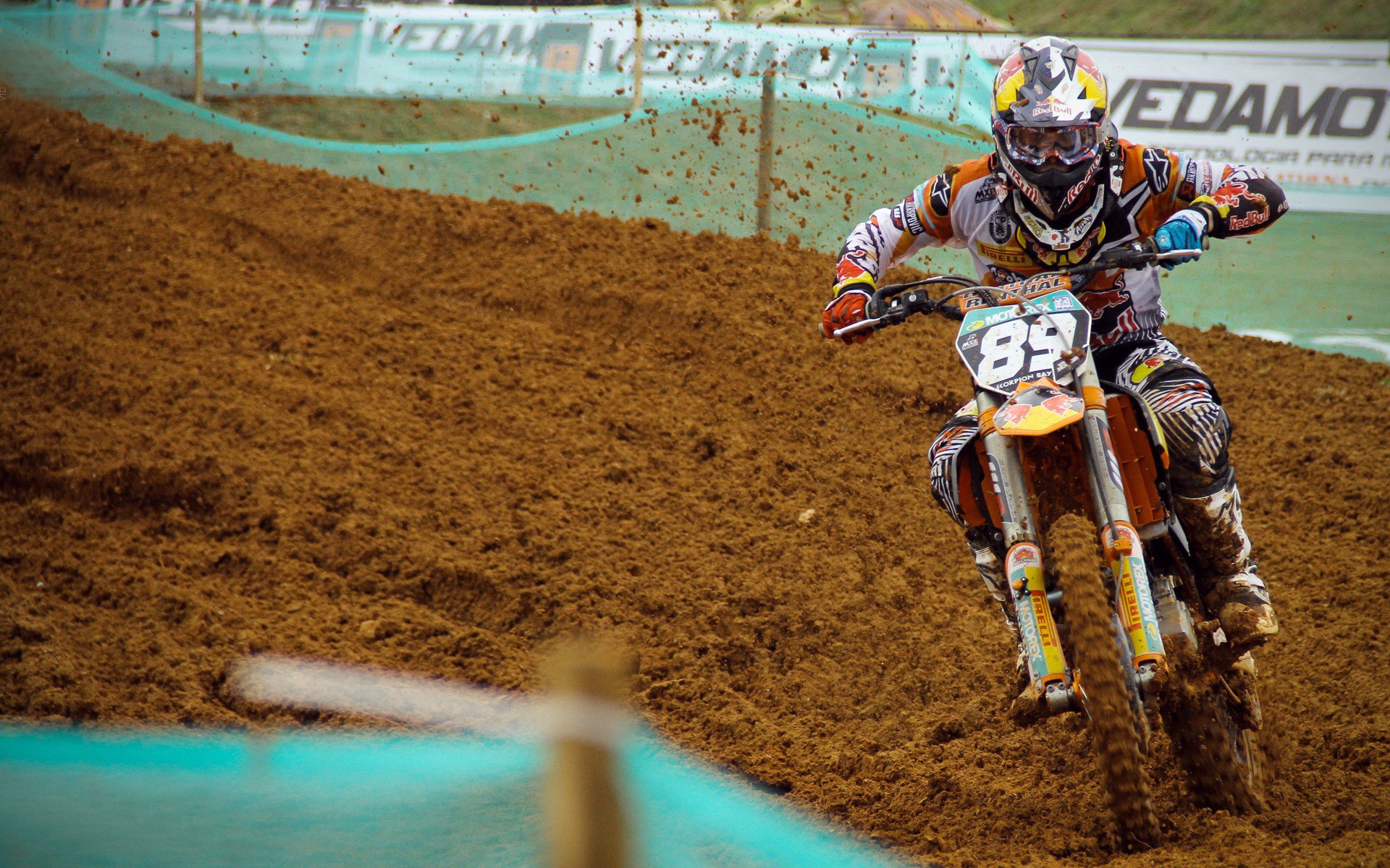 开云体育app-新疆队全面压制深圳队，布克存在感拉满