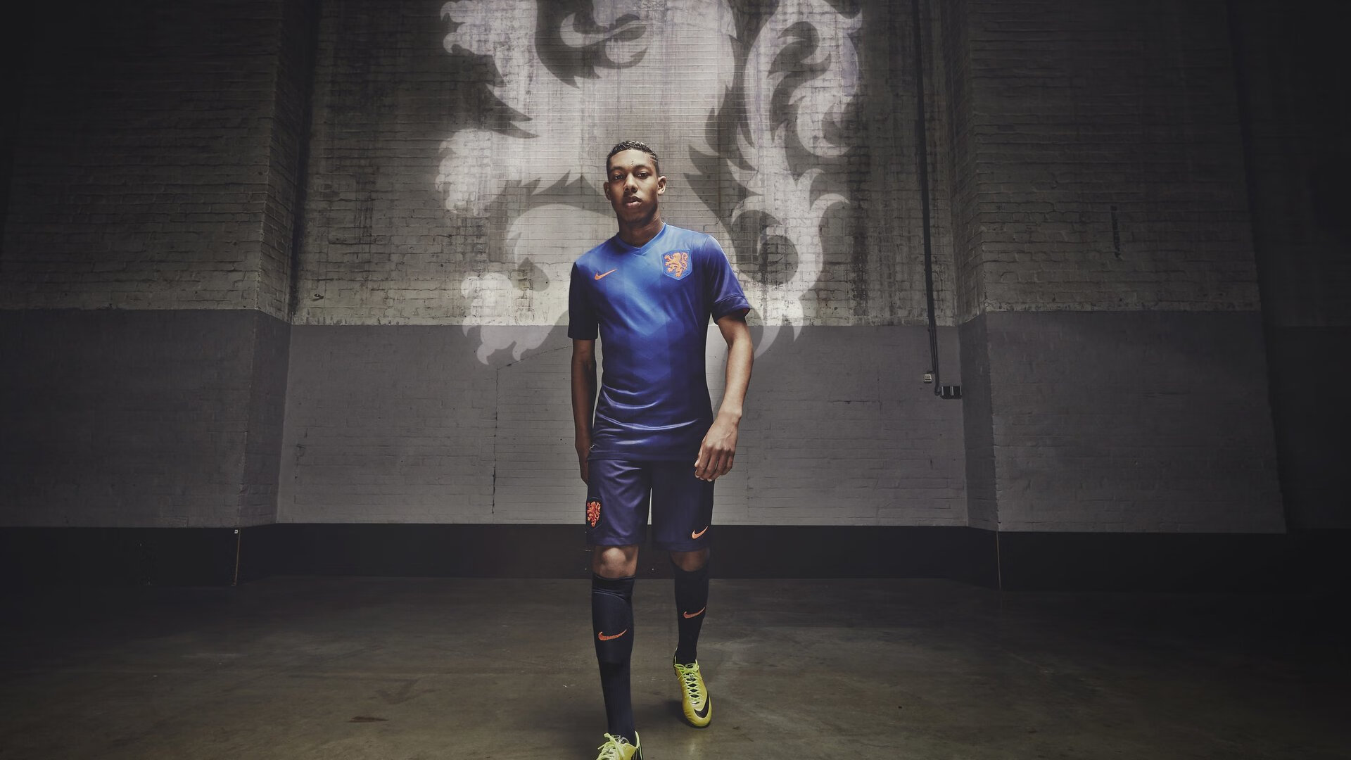 开云体育在线-从罗马城到安哥拉，劳塔罗的绝杀与一个国家的足球救赎